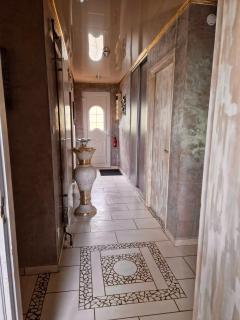Maison charmante à Berlaimont avec jardin et parking inclus - Berlaimont - 3