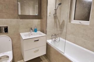 Garden Eleven - Duplex City Centre Apartment - Hemel Hempstead - 3