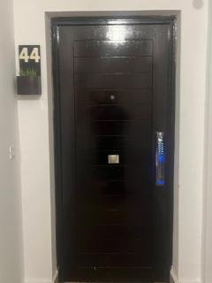 Luxurious VIP Apartment in Madinaty Furnished with High End Hotel Furniture - 5