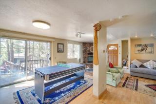 Quaint Big Bear Home w/ Hot Tub: 4 Mi to Skiing! - 5