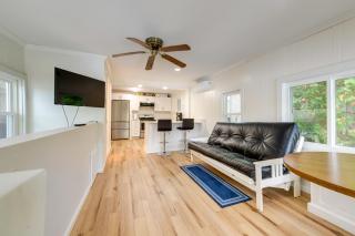 Horseshoe Lake Vacation Rental with Deck and Kayaks! - Batavia - 9