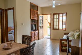 em frente à PRAIA de Taperapuan; piscina; 1 quarto; WiFi 300 mbs; Estacionamento Gratuito 1 veículo - Porto Seguro - 9