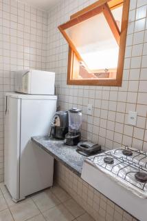 EM FRENTE à PRAIA de Taperapuan, piscina, 1 quarto, 5 pessoas, WiFi independente 300 mbs, Estacionamento Gratuito, Praça de Alimentação - Porto Seguro - 7