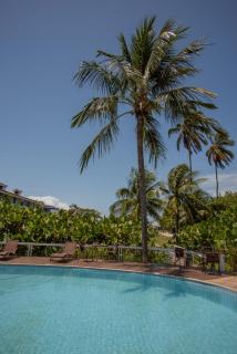 EM FRENTE à PRAIA de Taperapuan, piscina, 1 quarto, 5 pessoas, WiFi independente 300 mbs, Estacionamento Gratuito, Praça de Alimentação - Porto Seguro - 4