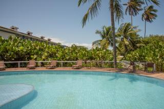 EM FRENTE à PRAIA de Taperapuan, piscina, 1 quarto, 5 pessoas, WiFi independente 300 mbs, Estacionamento Gratuito, Praça de Alimentação - Porto Seguro - 2