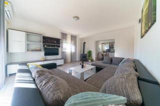 Family friendly house with a swimming pool Zemunik Donji, Zadar - 21653 - 3