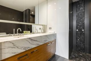 Spectacular Panoramic City Views in Sky-High LUXE - 8