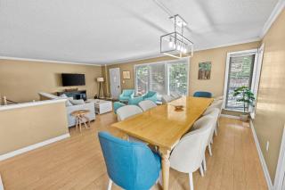 Lakefront Home for 26 w/ Dock - 3
