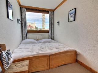 Appartement 3 pièces au pied des pistes avec balcon - FR-1-455-241 - 4