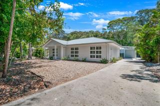 11 Esprit Drive - Rainbow Shores. Swimming Pool - Wifi - Walk to beach - Rainbow Beach - 6