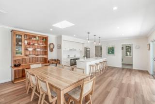 11 Esprit Drive - Rainbow Shores. Swimming Pool - Wifi - Walk to beach - 5