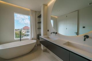Minimalist Paradise: Tranquil Canggu Villa Ummi - Dalung - 2