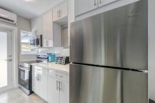 Sunshine Manors 2009 B - 6