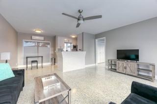 Sunshine Manor 2025-C - Fort Lauderdale - 1