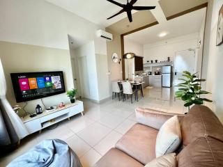 New Condo Amber Impression Melaka 2Room6pax1Park - Malacca - 0