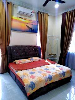 FIYA ViLA HOMESTAY - Ketereh - 9