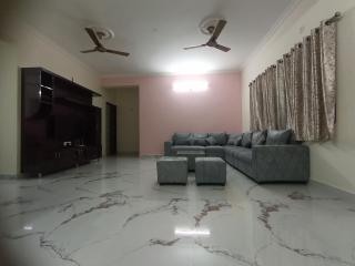 Servostay KPHB Phase 15 New Stunning 3 BHK - 3rd Floor - Haiderabad - 9