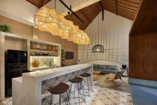 Villa Pawikan Gorgeous 4 beds villa in the heart of Seminyak - 2