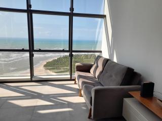 Vista EXPLENDIDA MAR, duplex na cobertura, ilha do amor Barra Home Stay - 1