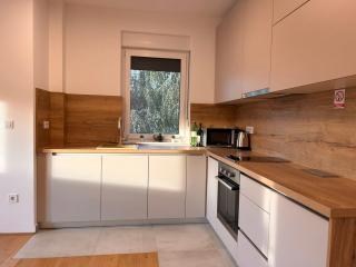 Apartman TENA, Private parking, Self check in - Osijek - 7