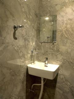 Hotel Majestic - Ulhasnagar - 2