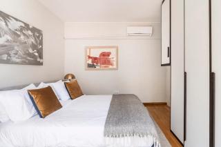 Modern Loft Build on Acropolis Ruins - 3