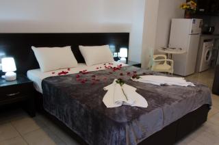 Polykratis Rooms - Skiathos Town - 0
