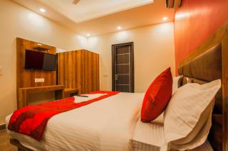 Embellish Inn - New Delhi - 0