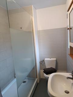 Ille Flottante, Maison éclusière et hébergements insolites sur le canal - 7