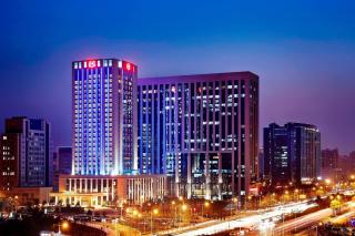 Sheraton Grand Zhengzhou Hotel - 5