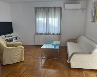 Burle Apartment with FREE private parking - 9