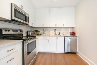 French Quarter Oasis: Spacious 4-Bedroom Condo - New Orleans - 5