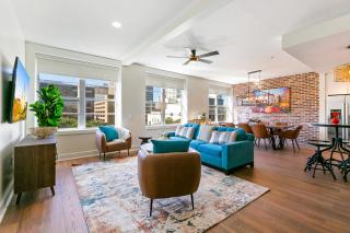 French Quarter Oasis: Spacious 4-Bedroom Condo - New Orleans - 1