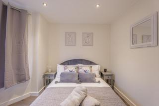 Spacious 3-Bed Apartments in the Heart of Bromley Modern Comfort & Convenience - 6
