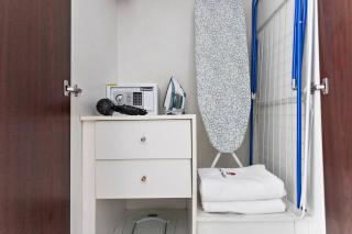 StoneTree - Cozy Studio in DEC Tower - Dubai Marina - Dubai - 6