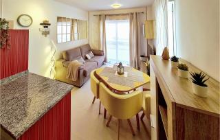 Charming Apartment With Pool - 5