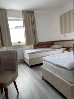 Hotel Rosenheim - 7