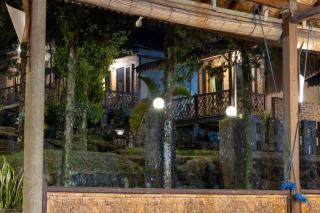 idjen Resto & Guest House - Jambu - 8