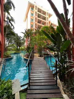 Seven Seas Condo Pattaya - 7 seas pool view - 1
