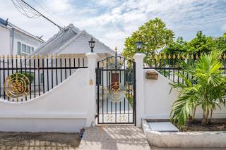 Deluxe 3 bedrooms Villa with fancy pool in downtown Pattaya - Pattaya Sud - 6