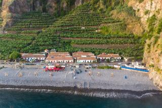 Baldeia - Oceanfront Apartments - 4