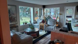 Hidden Valley Bed and Breakfast - Whitehorse - 7