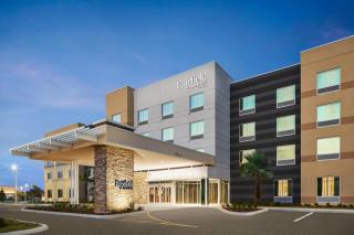 Fairfield Inn & Suites Tampa Riverview - Riverview - 9