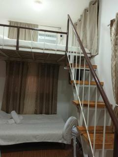 Bacolod Tiny House FAST WIFI with Barbeque Area - Bacolod - 3