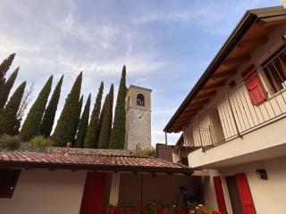 La Volpe Rossa Rooms and Apartments - San Felice del Benaco - 0