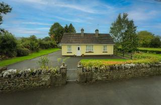 Primrose Cottage - 0