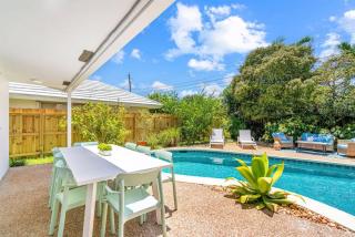The Dreamcatcher - 4 Bed, 2 Bath, Private Heated Pool, BBQ, Game Room, Park - Fort Lauderdale - 2