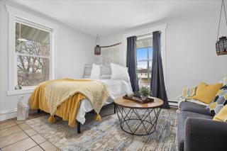 Unit 5: Sun drenched studio with tranquil vibes - Billings - 8
