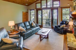 Mtn-View Condo with Screened Porch in Burnsville! - Burnsville - 6