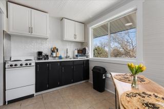 Unit 6: Sleek and modern 1 bedroom - Billings - 6